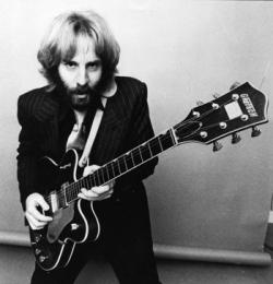Andrew Gold